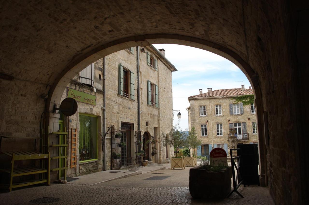Le Mas De La Coste Saint-Sauveur-de-Cruzieres Exterior photo